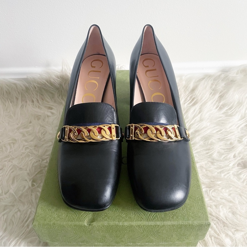 Gucci Sylvie Web Loafer Black Leather Gold Tone Chain Heel size 39